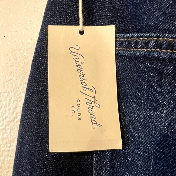 Universal Thread Blue Cotton Denim Dark Wash Wide Leg Straight Jeans Size 6R NWT - Picture 6 of 11